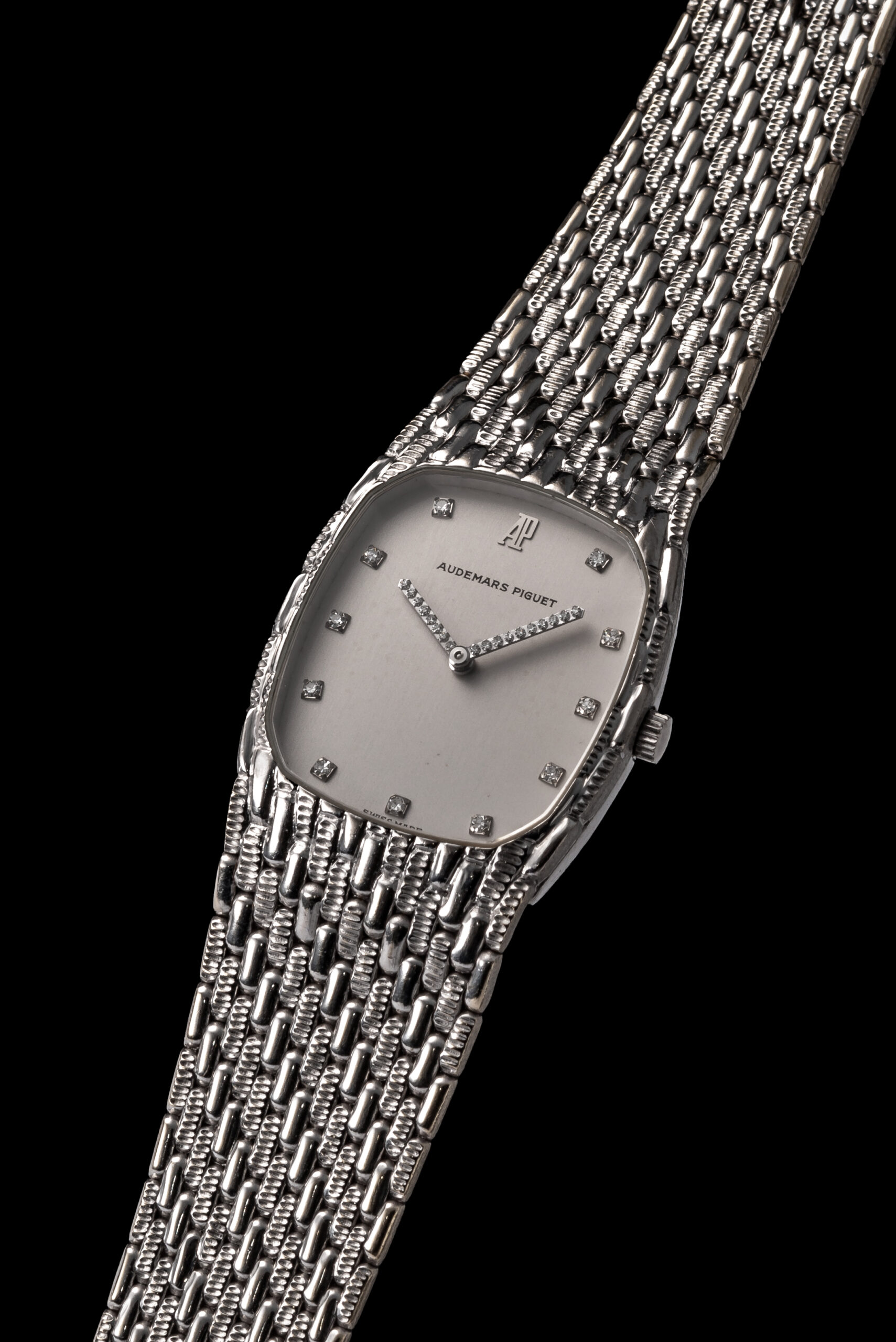 Audemars Piguet Cobra Medium